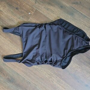 Miraclesuit  Black Cutout Twidt Knot Side One Piece Bathing Suit Size 8